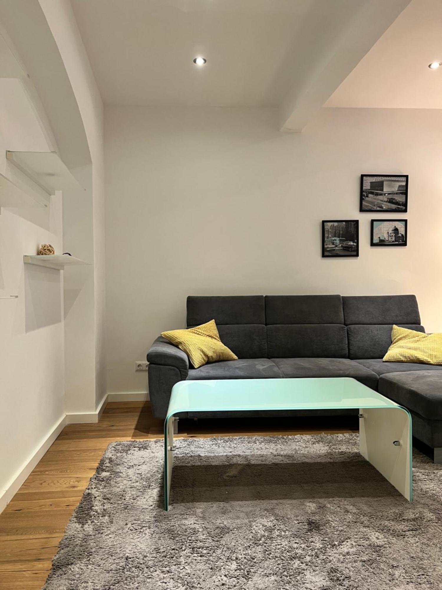 Rema Apartments 1070 Вена Экстерьер фото