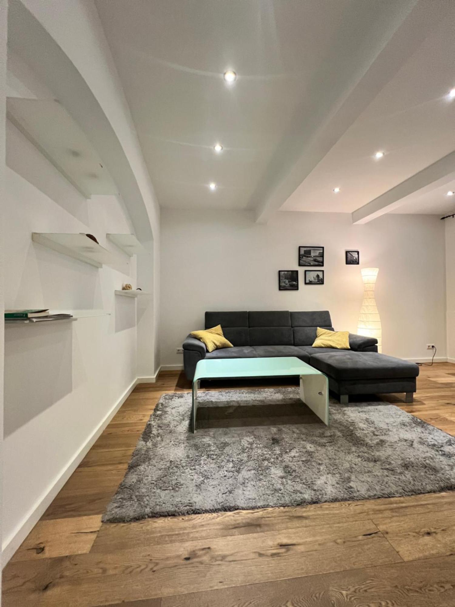 Rema Apartments 1070 Вена Экстерьер фото